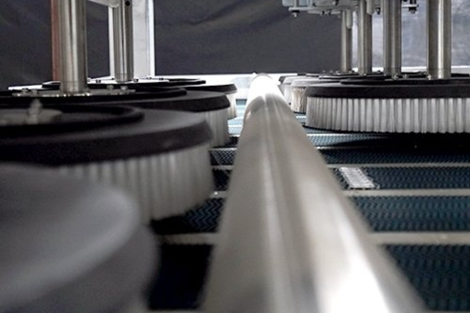 Чистка ковров и мебели